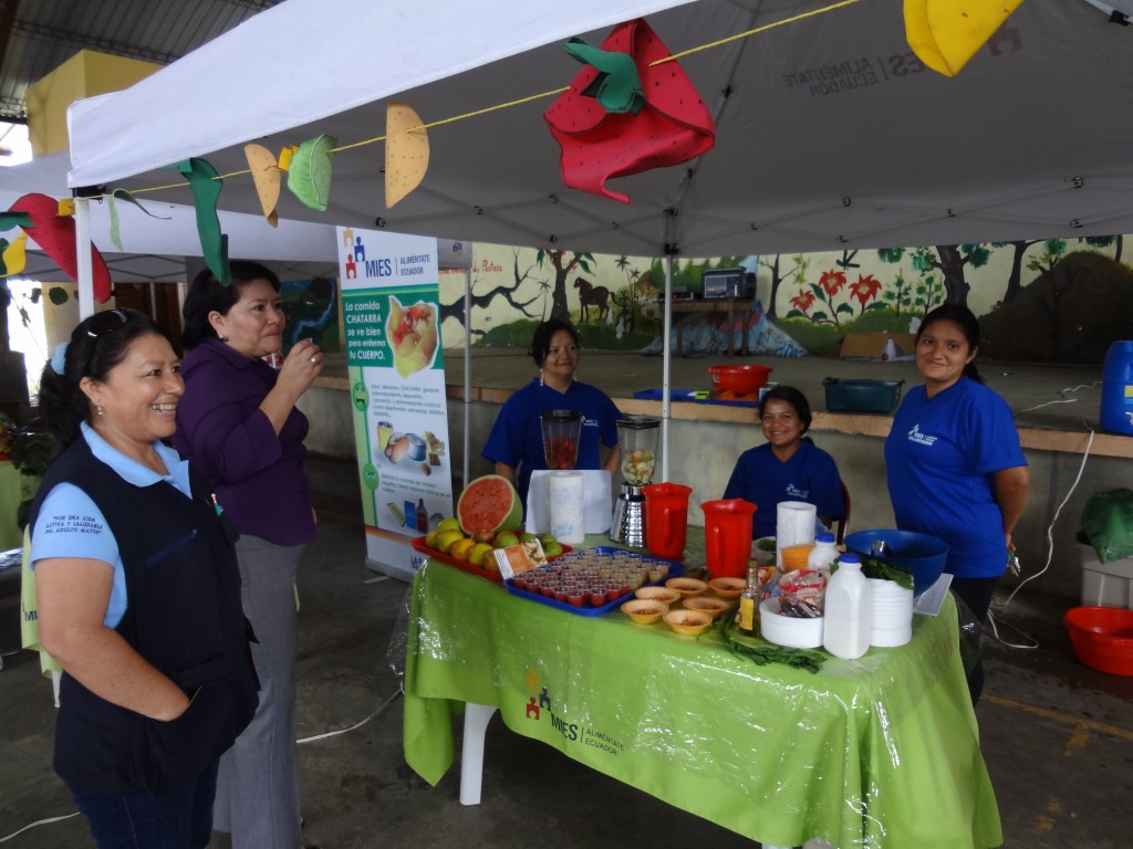Foto: Alumnas del Colegio Mushullacta - Mushullacta (Pastaza), Ecuador