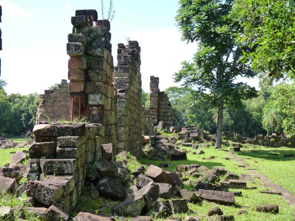 Foto: Ruinas jesuíticas. - Santa Ana (Misiones), Argentina