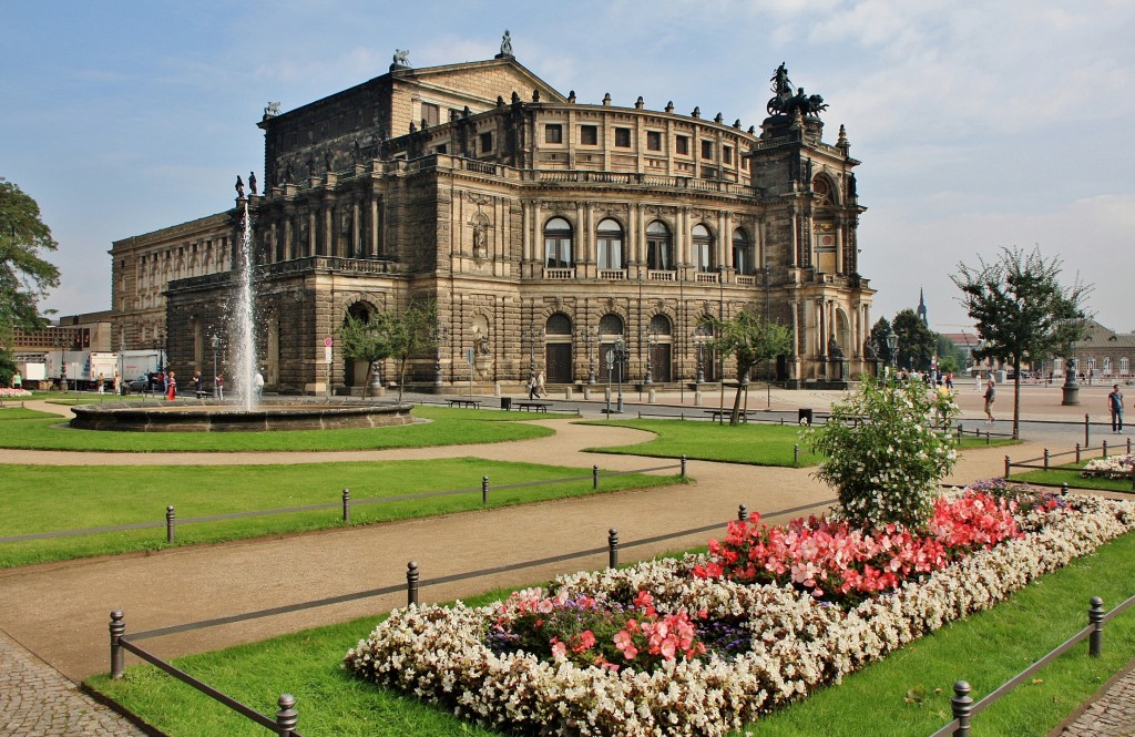 Foto: La ópera Semper - Dresden (Saxony), Alemania