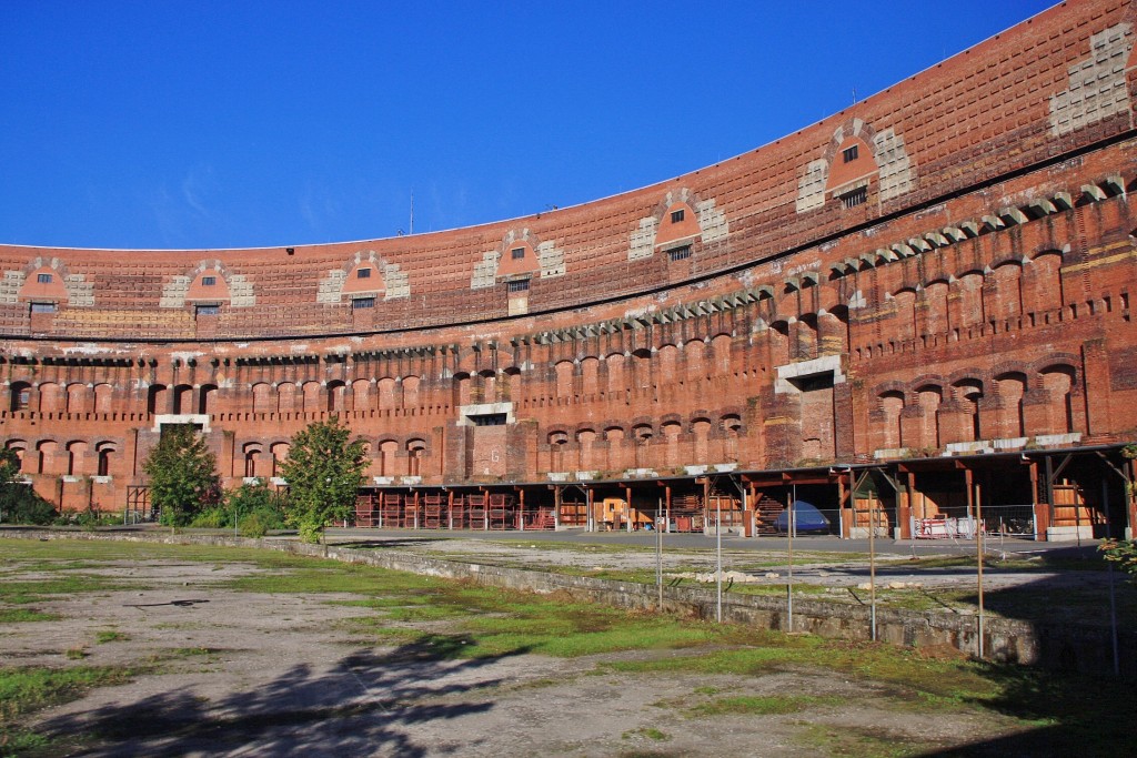 Foto: Réplica del Coliseo de Roma - Nuremberg (Nürnberg) (Bavaria), Alemania