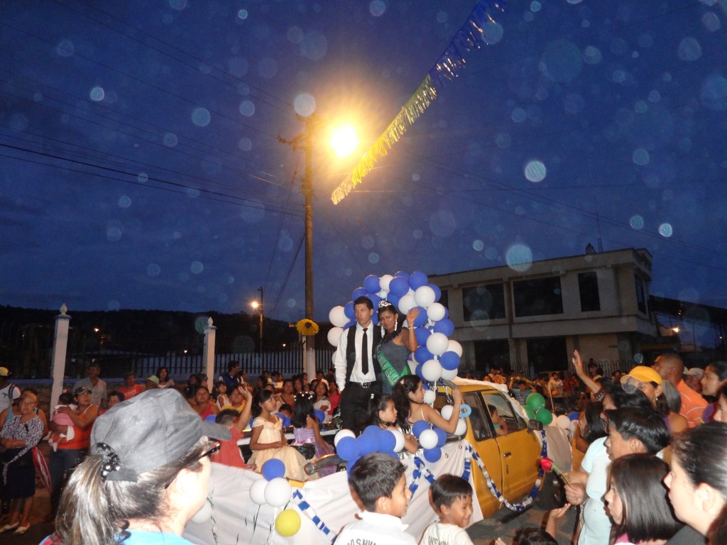 Foto: Candidata a Reina de Shell - Shell (Pastaza), Ecuador