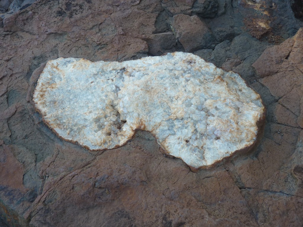 Foto: Minas de piedras semipreciosas. - Wanda (Misiones), Argentina