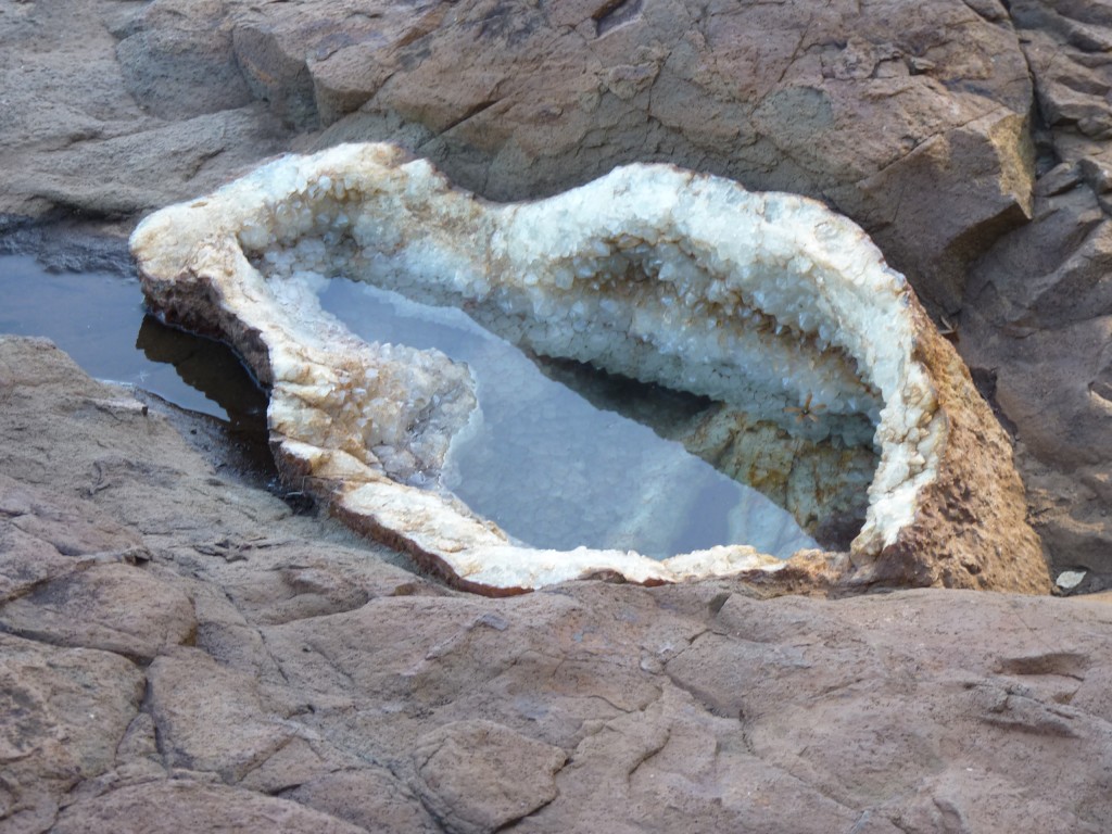 Foto: Minas de piedras semipreciosas. - Wanda (Misiones), Argentina