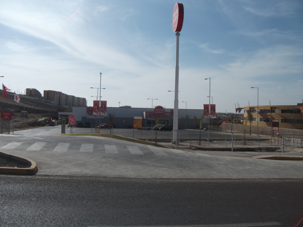 Foto: Santa Isabel Alto Hospcio - Alto Hospicio (Tarapacá), Chile