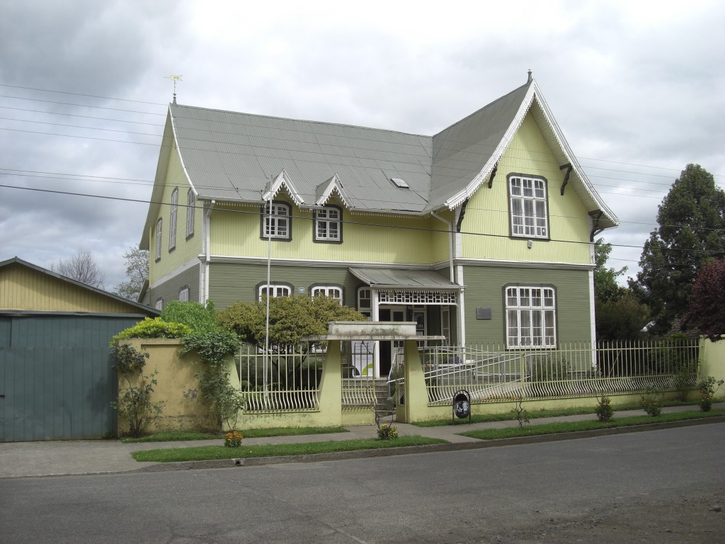 Foto: Casa Peters o Biblioteca Municipal - Río Bueno, Chile