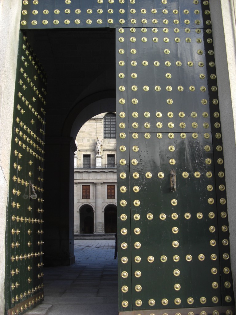 Foto: Puerta Monasterio El Escorial - San Lorenzo de El Escorial (Madrid), España