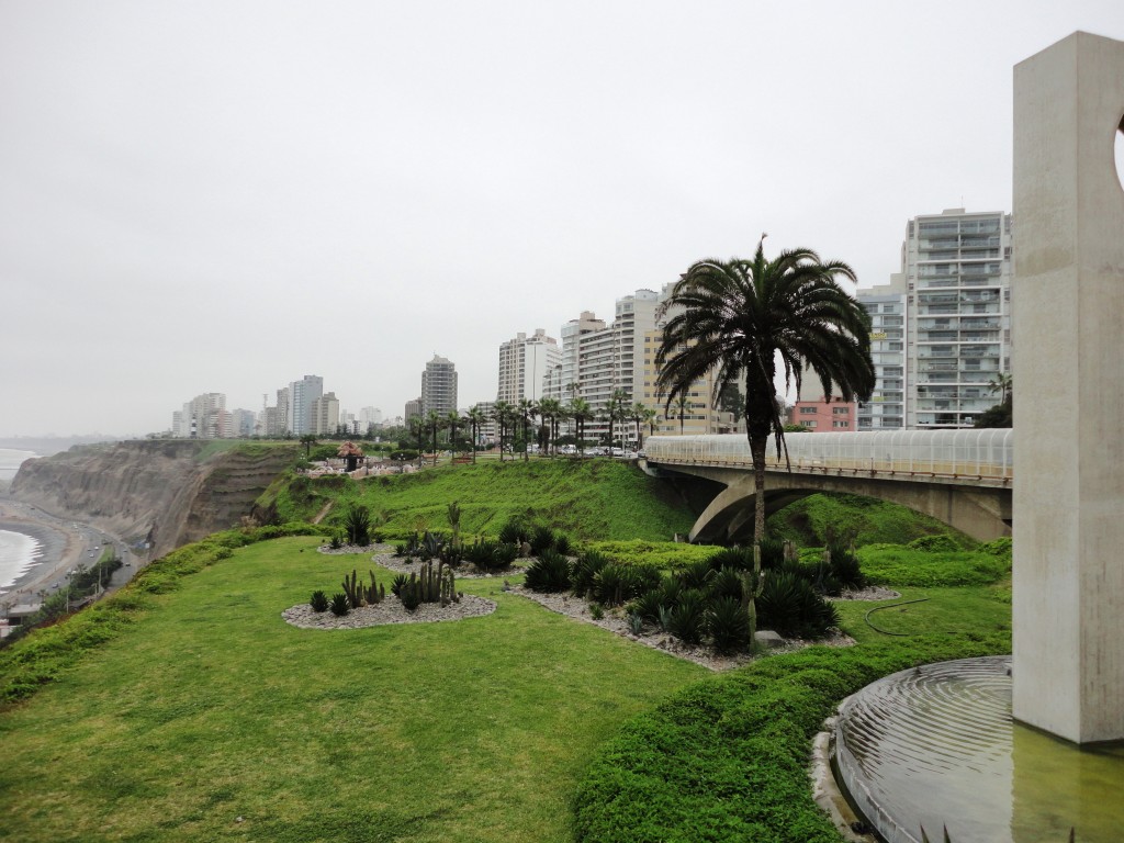Foto: Ouente De Miraflores - Miraflores (Lima), Perú