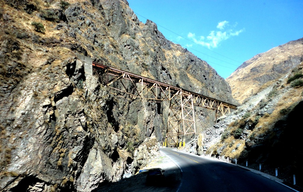 Foto: Puente Del Infiernillo - Matucana (Lima), Perú