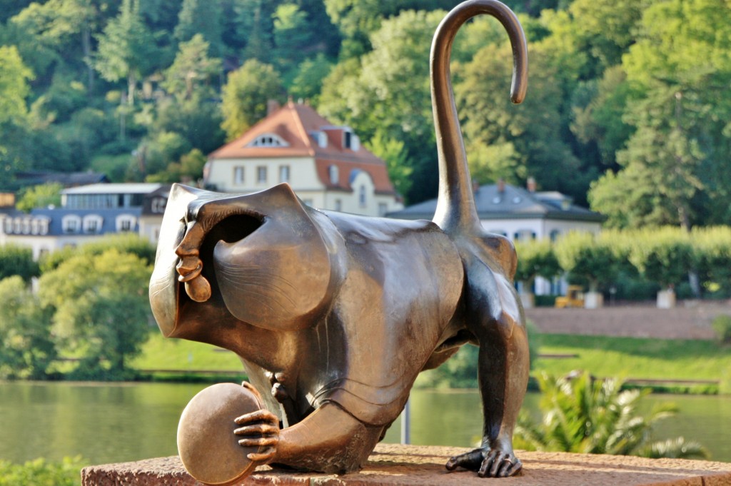 Foto: Estatua junto al puente - Heidelberg (Baden-Württemberg), Alemania