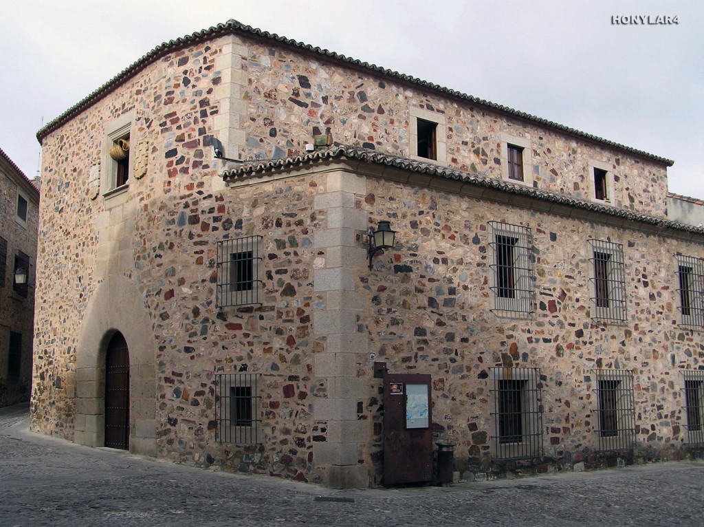 Foto: * CASA DE LOS GOLFIN Y SANTA MARTA DEL SIGLO XVI - Caceres (Cáceres), España