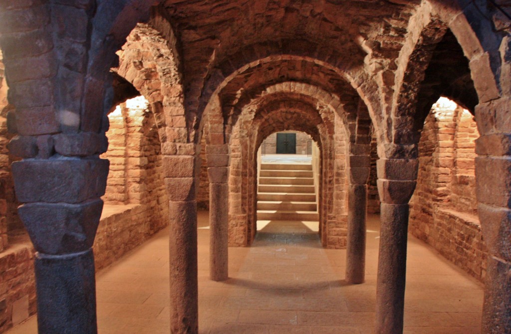 Foto: Cripta de la colegiata de San Vicente - Cardona (Barcelona), España