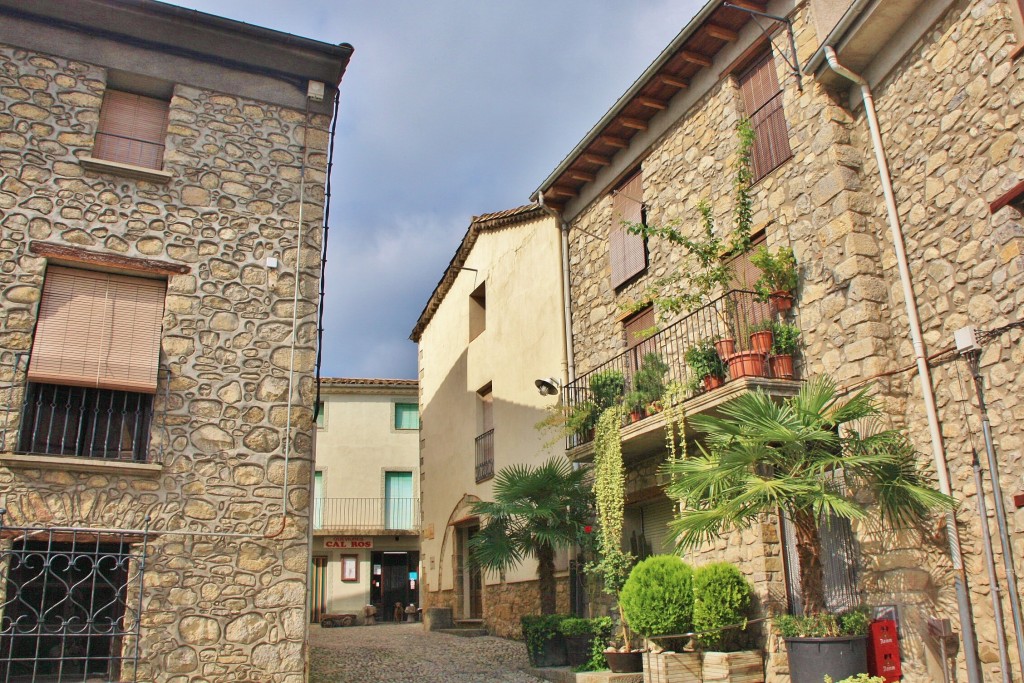 Foto: Vista del pueblo - Oix (Girona), España