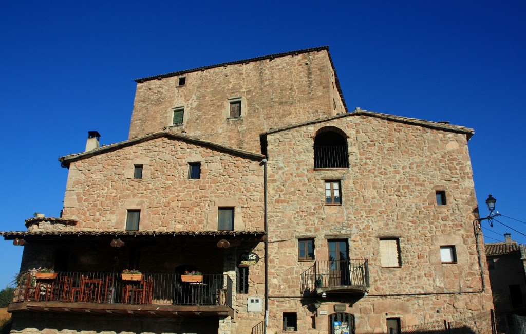 Foto: Vista del pueblo - Rajadell (Barcelona), España