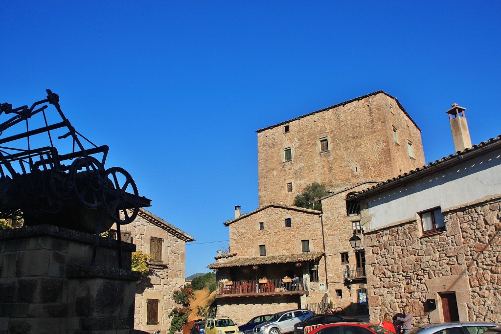 Foto: Vista del pueblo - Rajadell (Barcelona), España