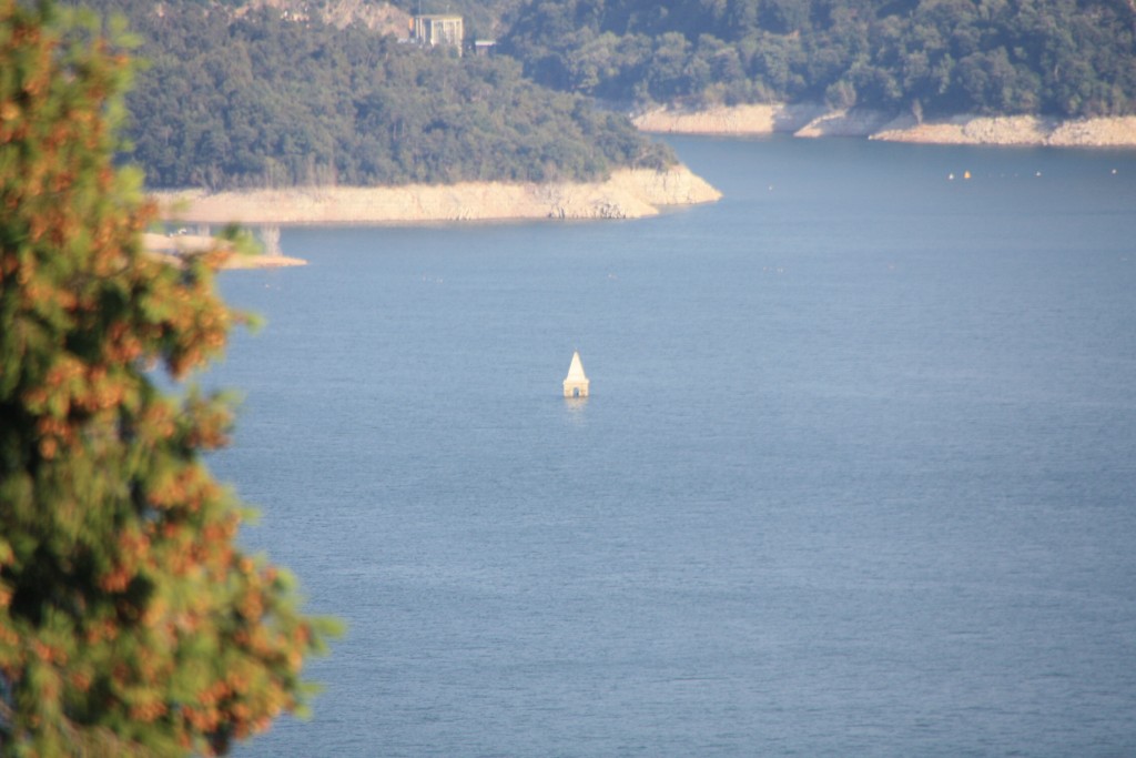 Foto: Vista del pantano - Vilanova de Sau (Barcelona), España