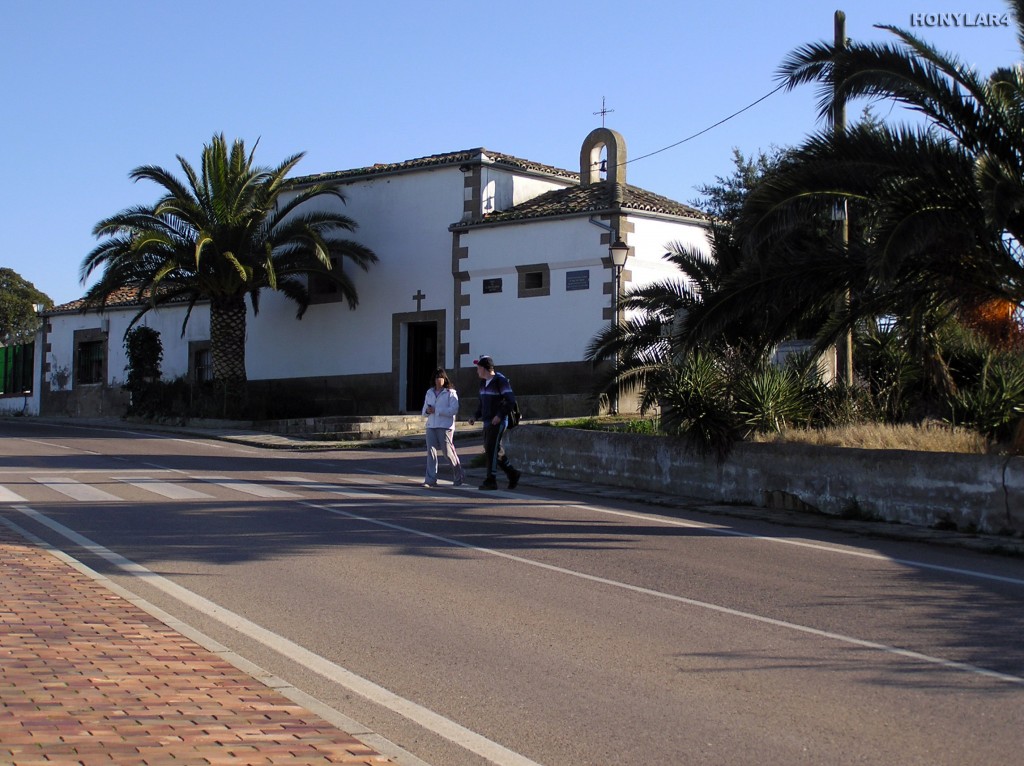 Foto: * ERMITA DEL AMPARO DEL SIGLO XVII - Caceres (Cáceres), España
