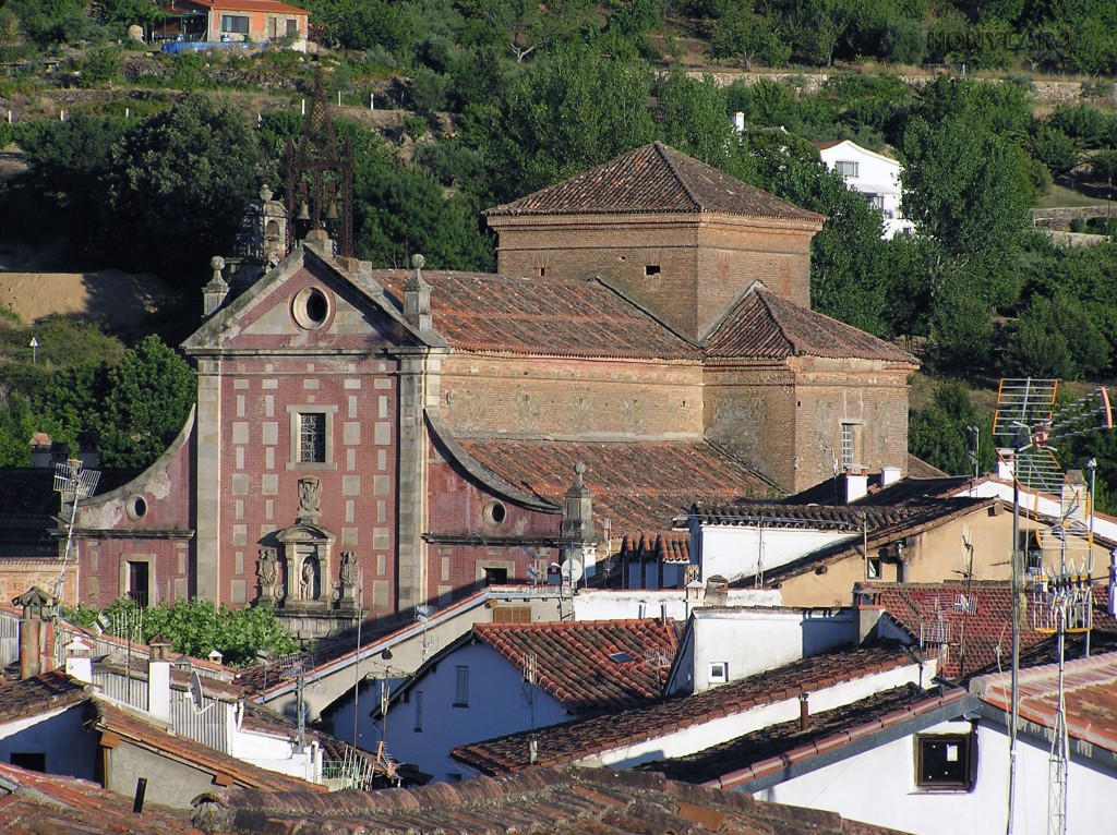 Foto: * IGLESIA DE SAN JUAN BAUTISTA - Hervas (Cáceres), España