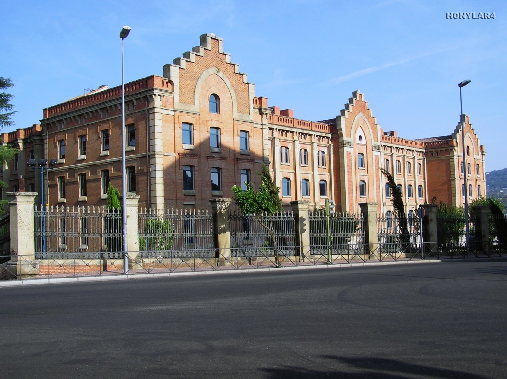 Foto: * ANTIGUO CUARTEL MILITAR - Plasencia (Cáceres), España