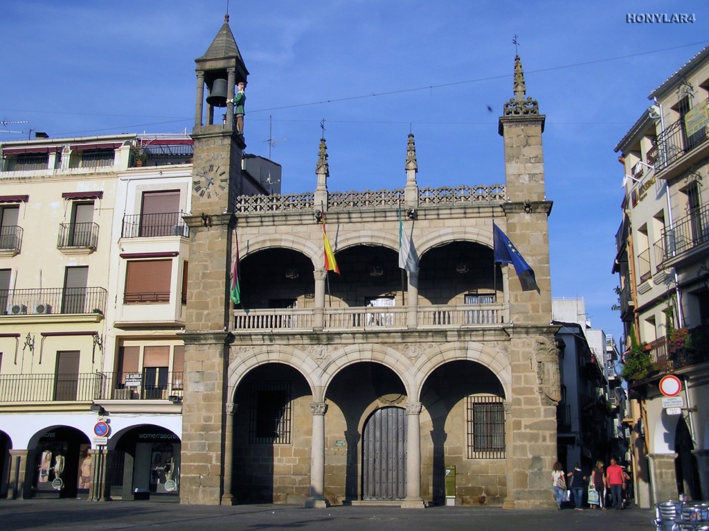Foto: * AYUNTAMIENTO DEL SIGLO XVI - Plasencia (Cáceres), España
