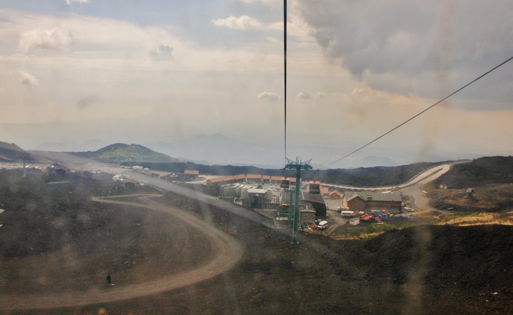 Foto: Vistas desde el funicular - Nicolosi (Sicily), Italia