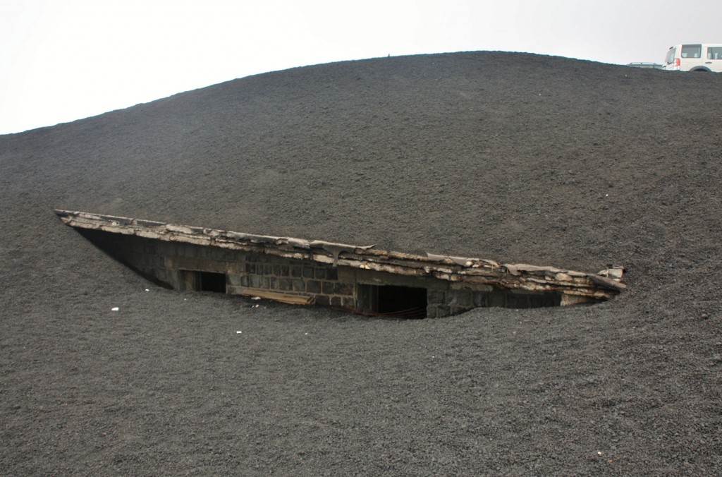 Foto: Restos de un observatorio del Etna - Nicolosi (Sicily), Italia