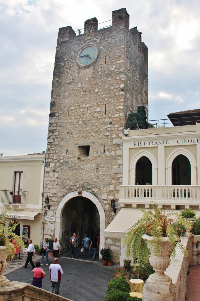 Foto: Torre dell´Orologio - Taormina (Sicily), Italia