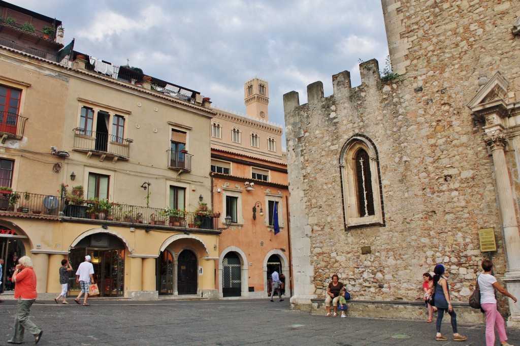Foto: Plaza del Duomo - Taormina (Sicily), Italia