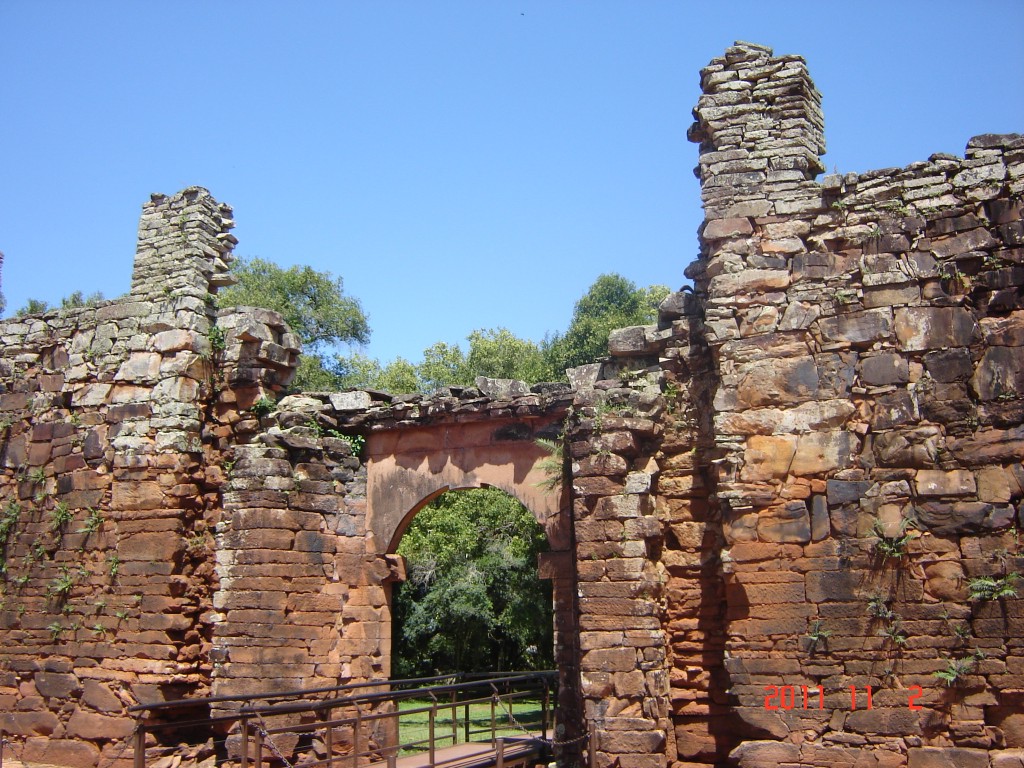 Foto: Ruinas de la Misión Jesuítica de San Ignacio - San Ignacio (Misiones), Argentina