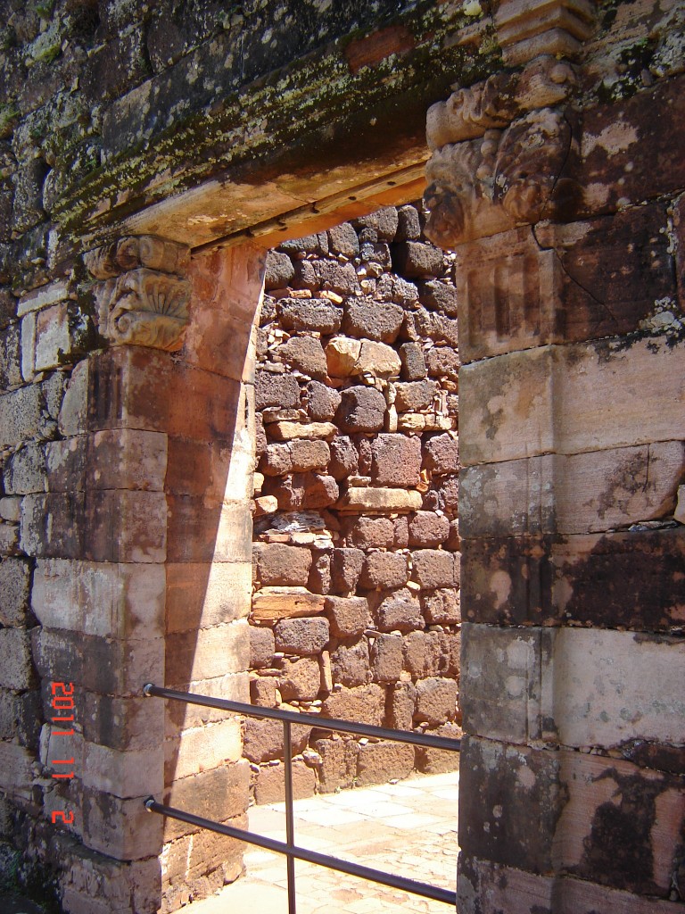Foto: Ruinas de la Misión Jesuítica de San Ignacio - San Ignacio (Misiones), Argentina