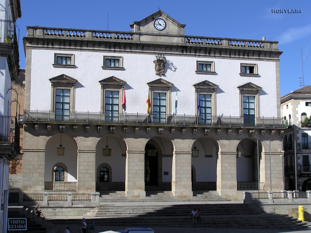 Foto: * AYUNTAMIENTO DEL AÑO 1867 - Caceres (Cáceres), España