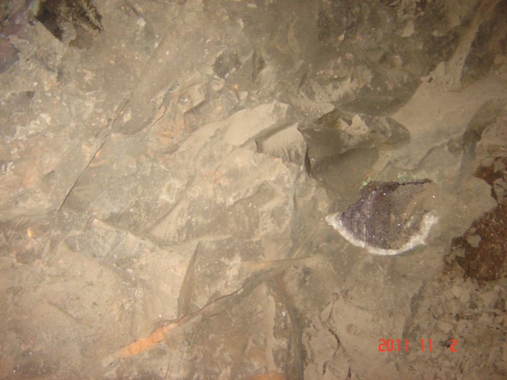 Foto: Mina de piedras semi preciosas - Wanda (Misiones), Argentina