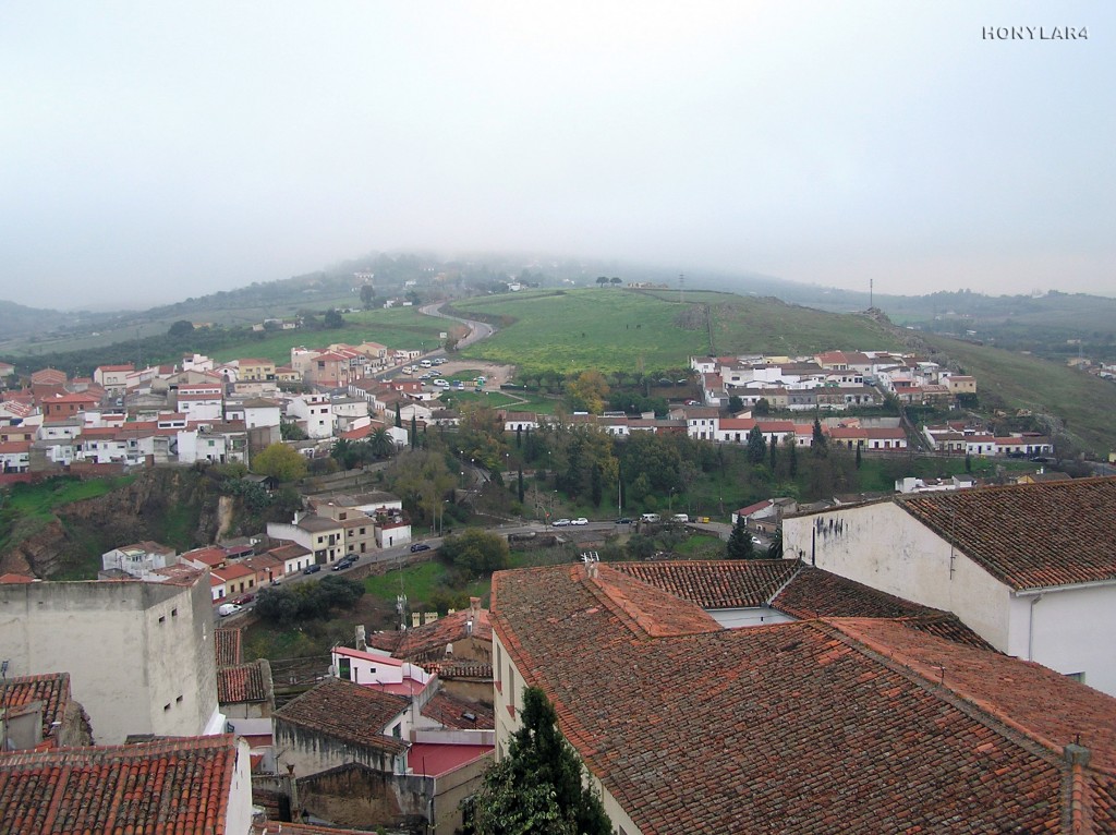 Foto: * VISTA GENERAL DEL SANTUARIO DE LA MONTAÑA - Caceres (Cáceres), España