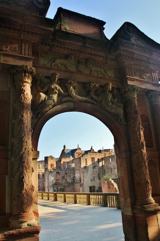 Foto: Puerta Isabel del castillo - Heidelberg (Baden-Württemberg), Alemania
