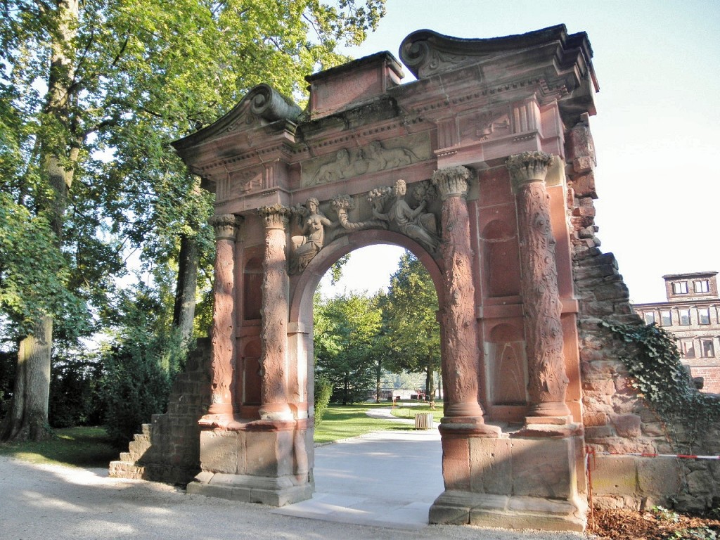 Foto: Puerta Isabel del castillo - Heidelberg (Baden-Württemberg), Alemania