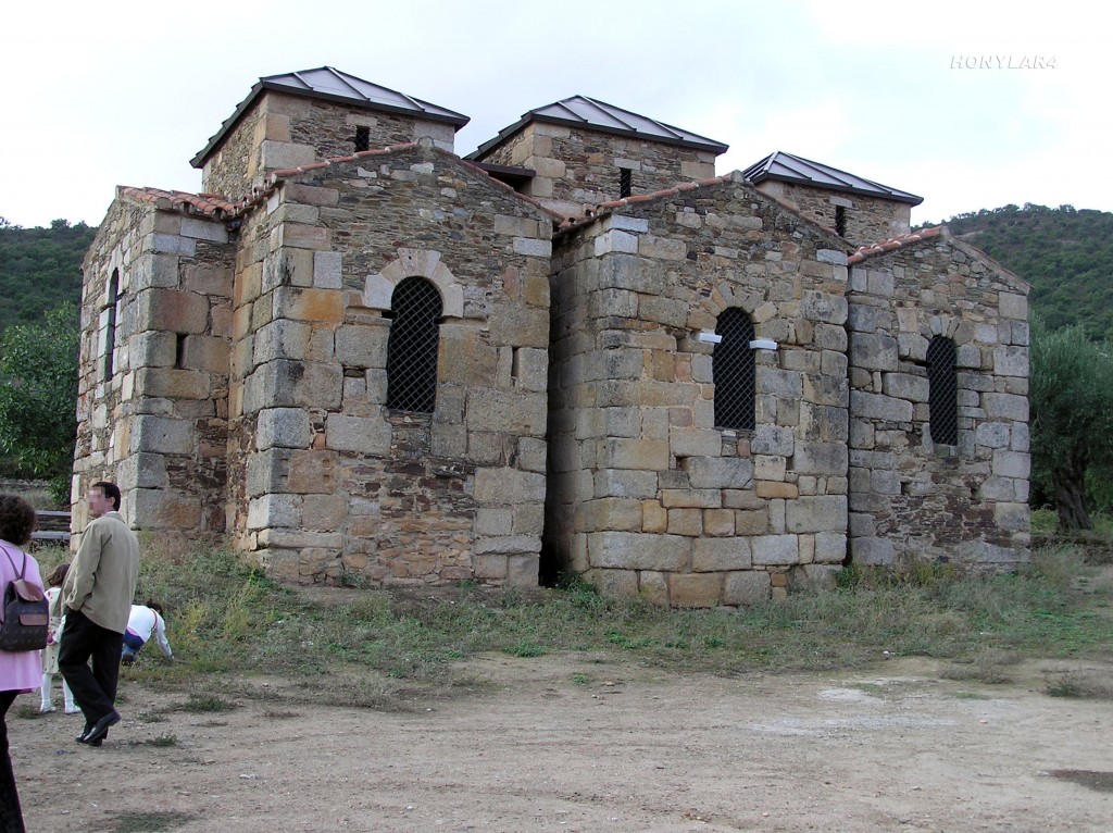 Foto: * BASILICA DE SANTA LUCIA DEL TRAMPAL - Alcuescar (Cáceres), España