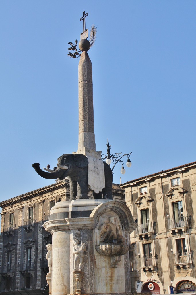 Foto: Plaza del Duomo - Catania (Sicily), Italia