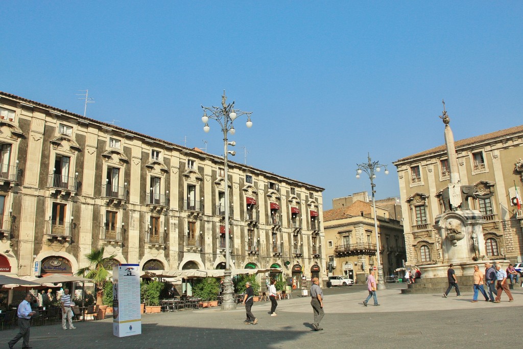 Foto: Plaza del Duomo - Catania (Sicily), Italia