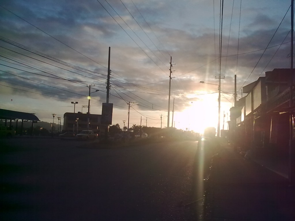 Foto: Amanecer - Puyo (Pastaza), Ecuador
