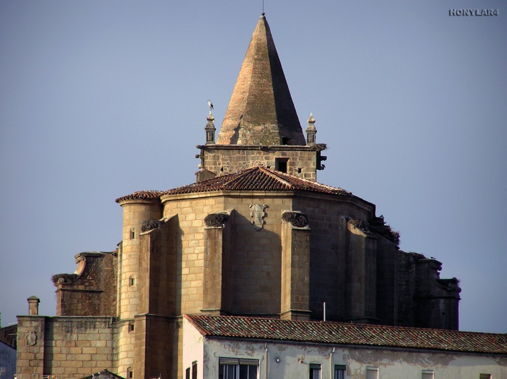 Foto: * IGLESIA DE SANTIAGO DEL SIGLO XII-XIV - Caceres (Cáceres), España