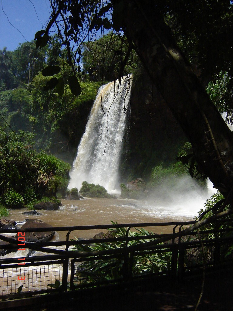Foto: Cataratas del Iguazú. - Iguazú (Misiones), Argentina