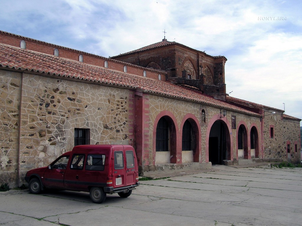 Foto: * IGLESIA DE SANTA CATALINA - Alia (Cáceres), España