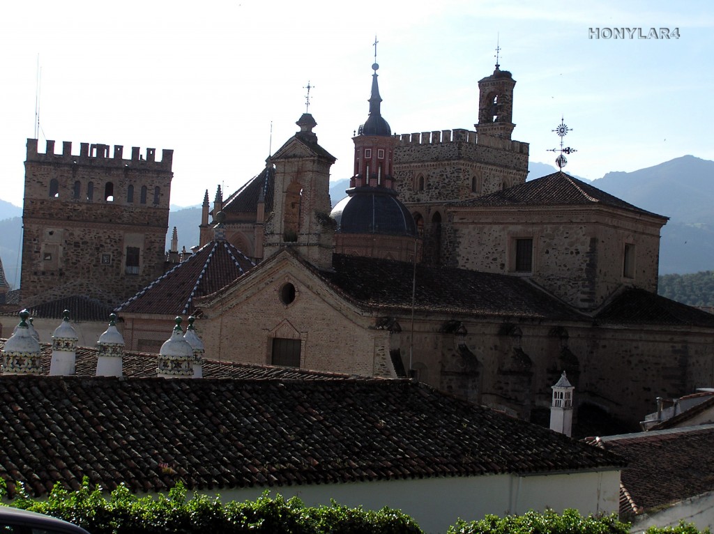 Foto: * MONASTERIO DE GUADALUPE - Guadalupe (Cáceres), España