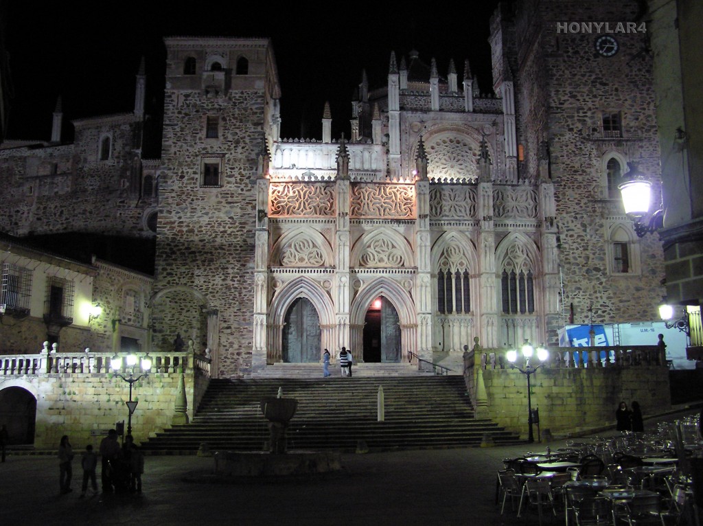 Foto: * MONASTERIO DE GUADALUPE - Guadalupe (Cáceres), España