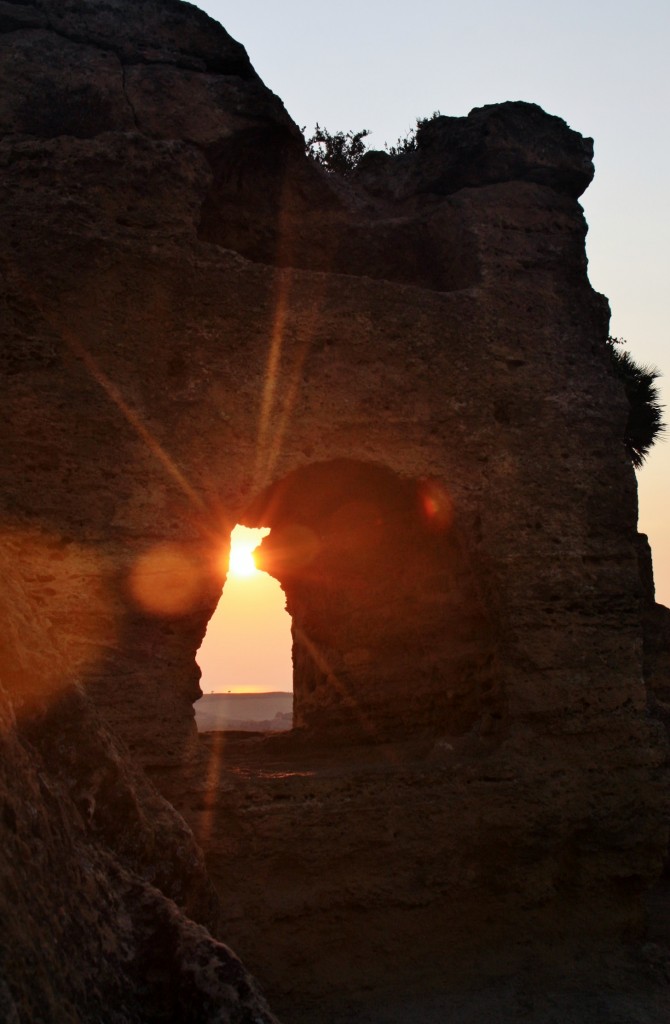 Foto: Valle de los Templos (Murallas) - Agrigento (Sicily), Italia