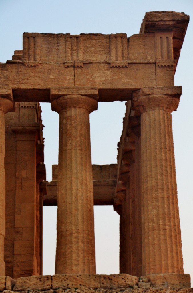 Foto: Valle de los Templos (Templo de la Concordia) - Agrigento (Sicily), Italia