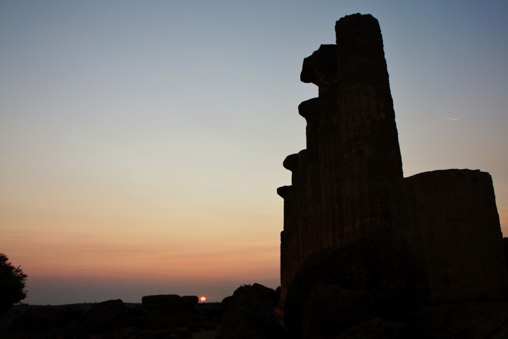 Foto: Valle de los Templos (Templo de Hércules) - Agrigento (Sicily), Italia