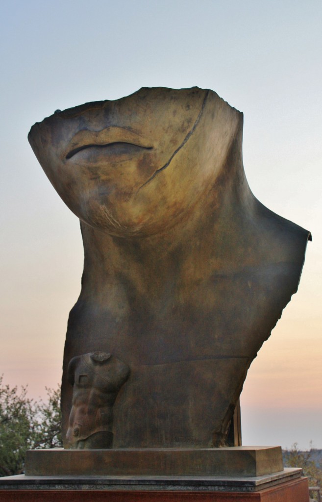 Foto: Estátua en el Valle de los Templos - Agrigento (Sicily), Italia