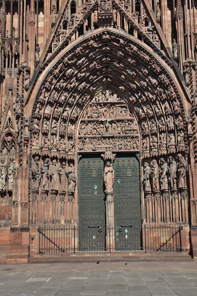 Foto: Puerta de la catedral - Estrasburgo (Strasbourg) (Alsace), Francia