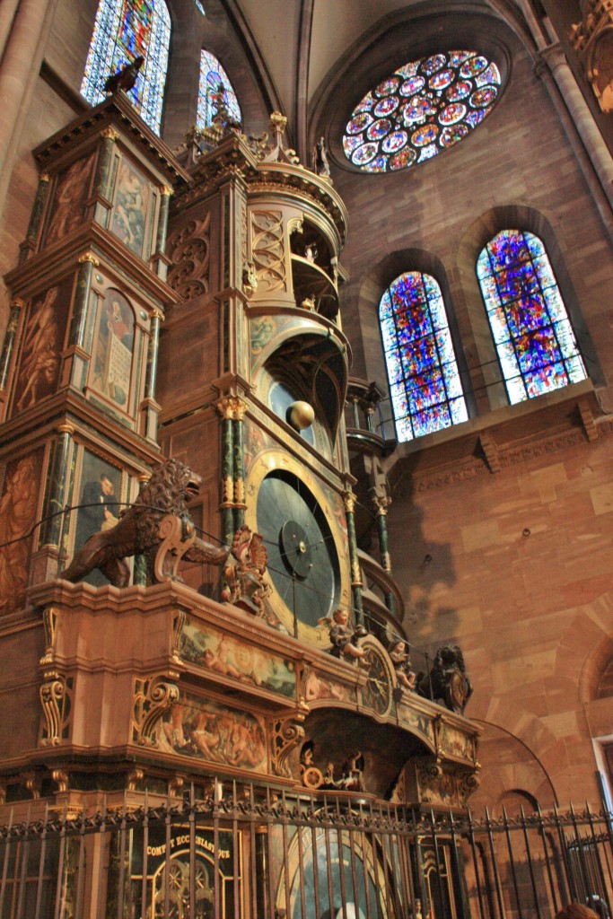 Foto: Reloj astronómico de la catedral - Estrasburgo (Strasbourg) (Alsace), Francia