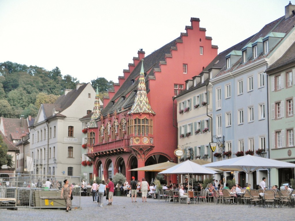 Foto: Plaza de la Catedral - Freiburg im Breisgau (Friburgo) (Baden-Württemberg), Alemania